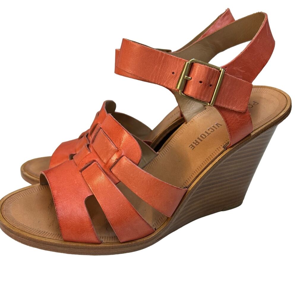 Pour La Victoire Wedge Sandal Womens Size 8 Coral Red Heel Ankle Strap Summer